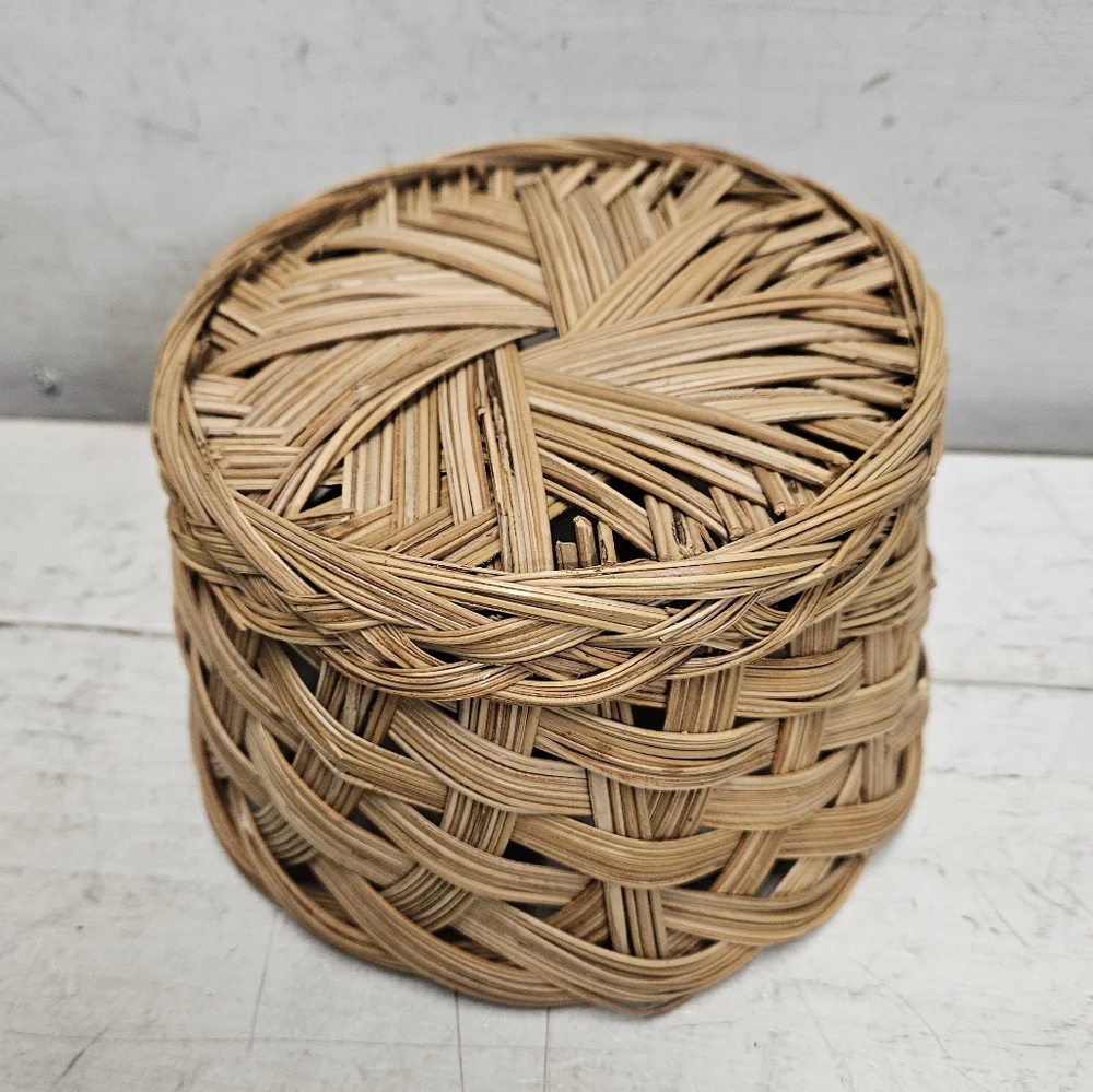 Vintage Woven Wicker Basket 7 inch X 4 inch Home Decor Storage